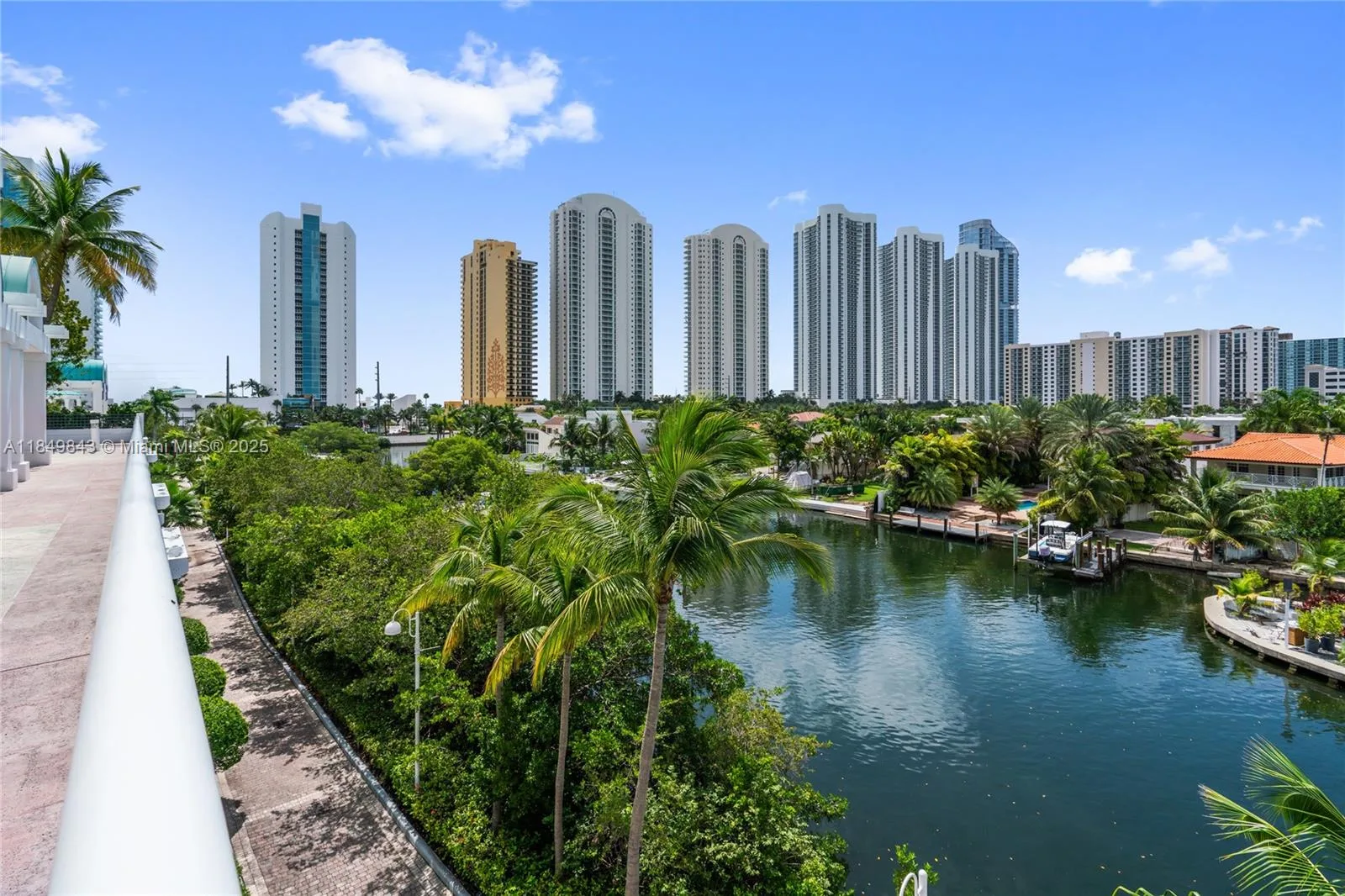 16500 Collins Ave # 1752, Sunny Isles Beach, FL 33160 photo 10