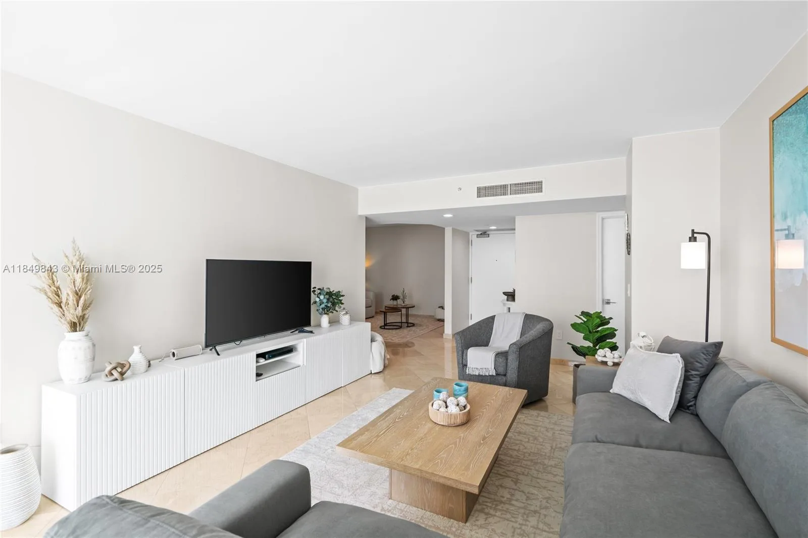 16500 Collins Ave # 1752, Sunny Isles Beach, FL 33160 photo 11