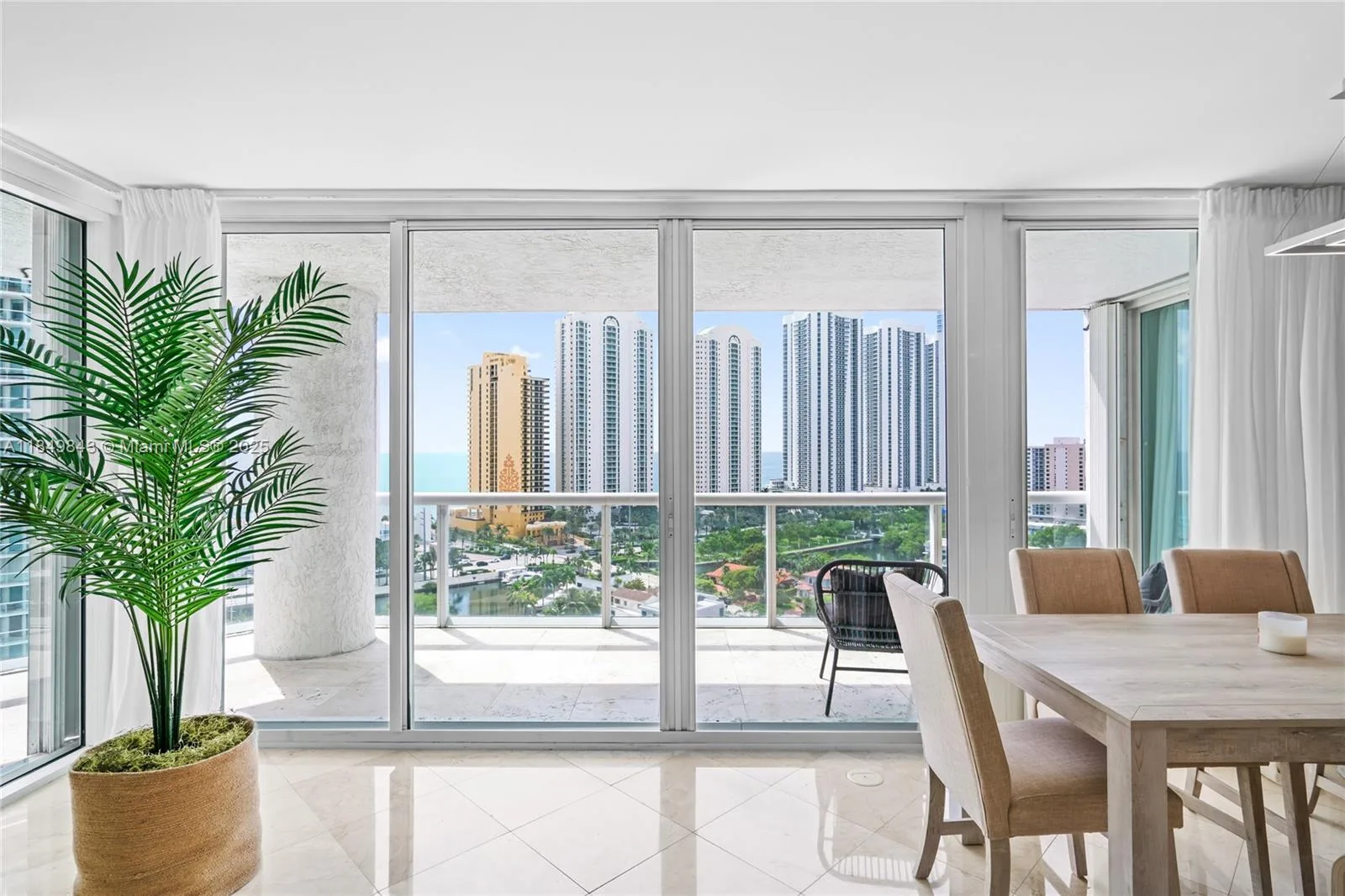 16500 Collins Ave # 1752, Sunny Isles Beach, FL 33160 photo 12