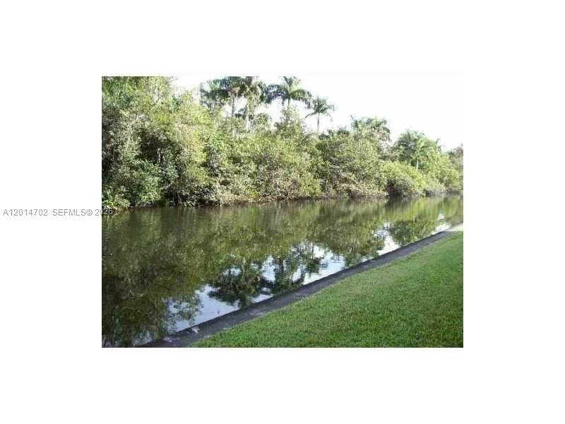 115 Royal Park Dr # 4B, Oakland Park, FL 33309 photo 13