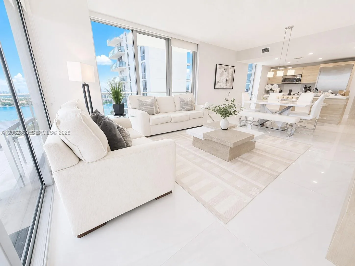 16385 Biscayne Blvd # 2007, North Miami Beach, FL 33160 photo 8