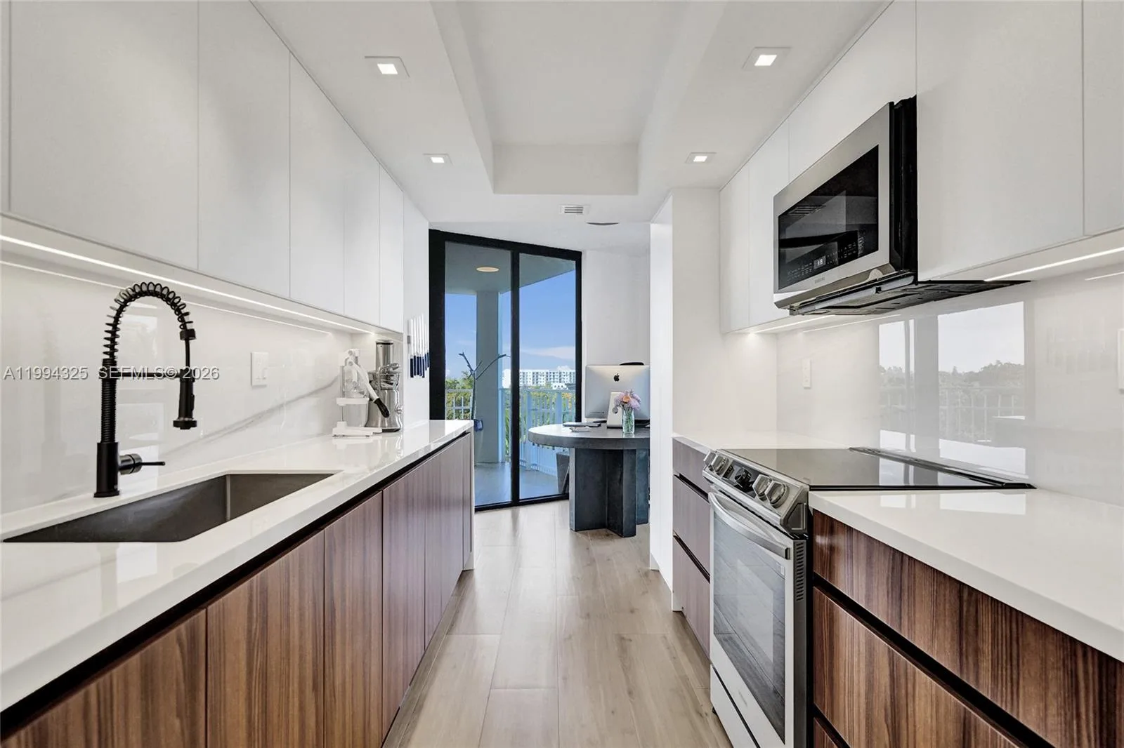 1000 Quayside Ter # 707, Miami, FL 33138 photo 8