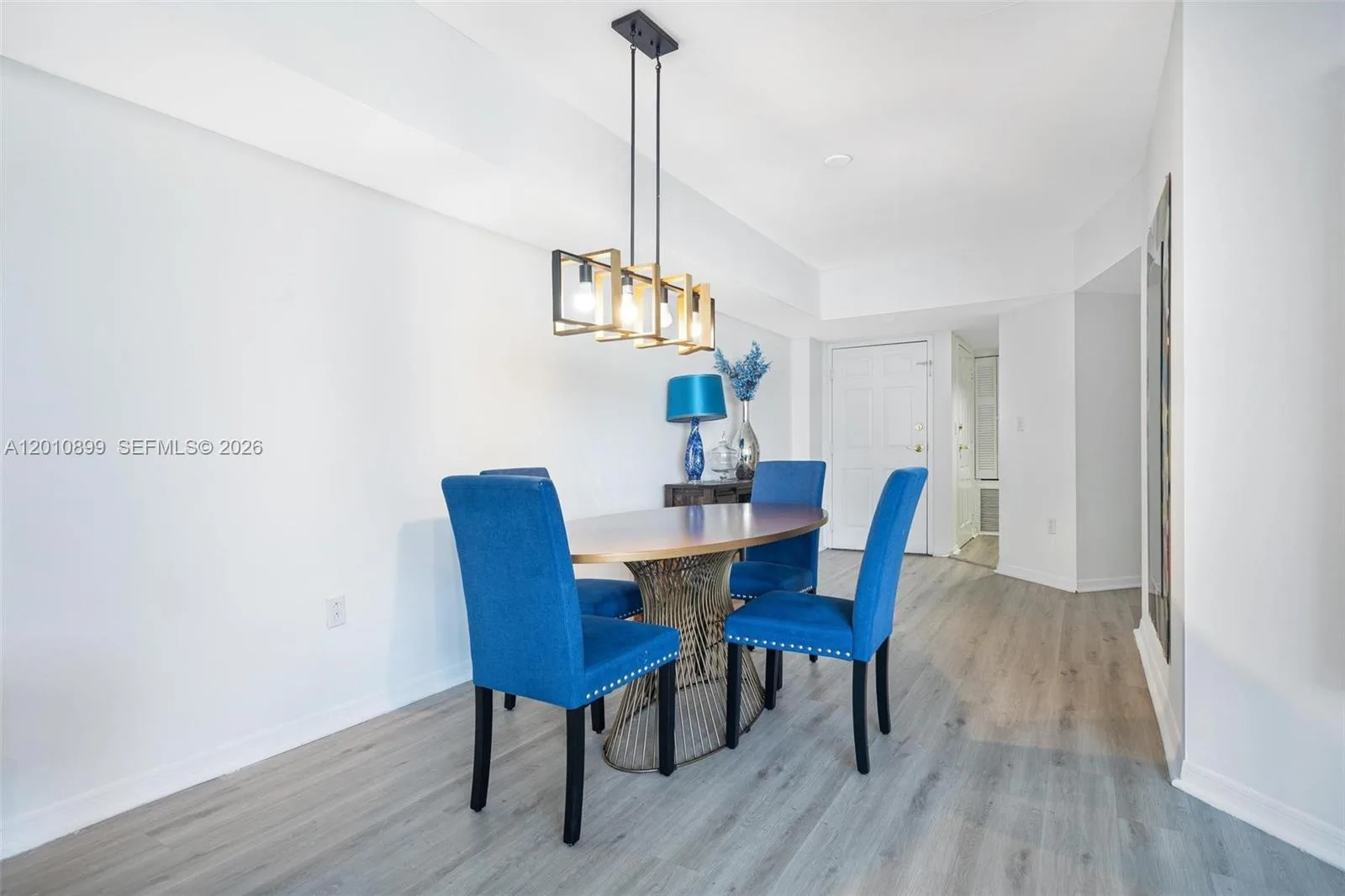 825 Brickell Bay Dr # 2042, Miami, FL 33131 photo 5