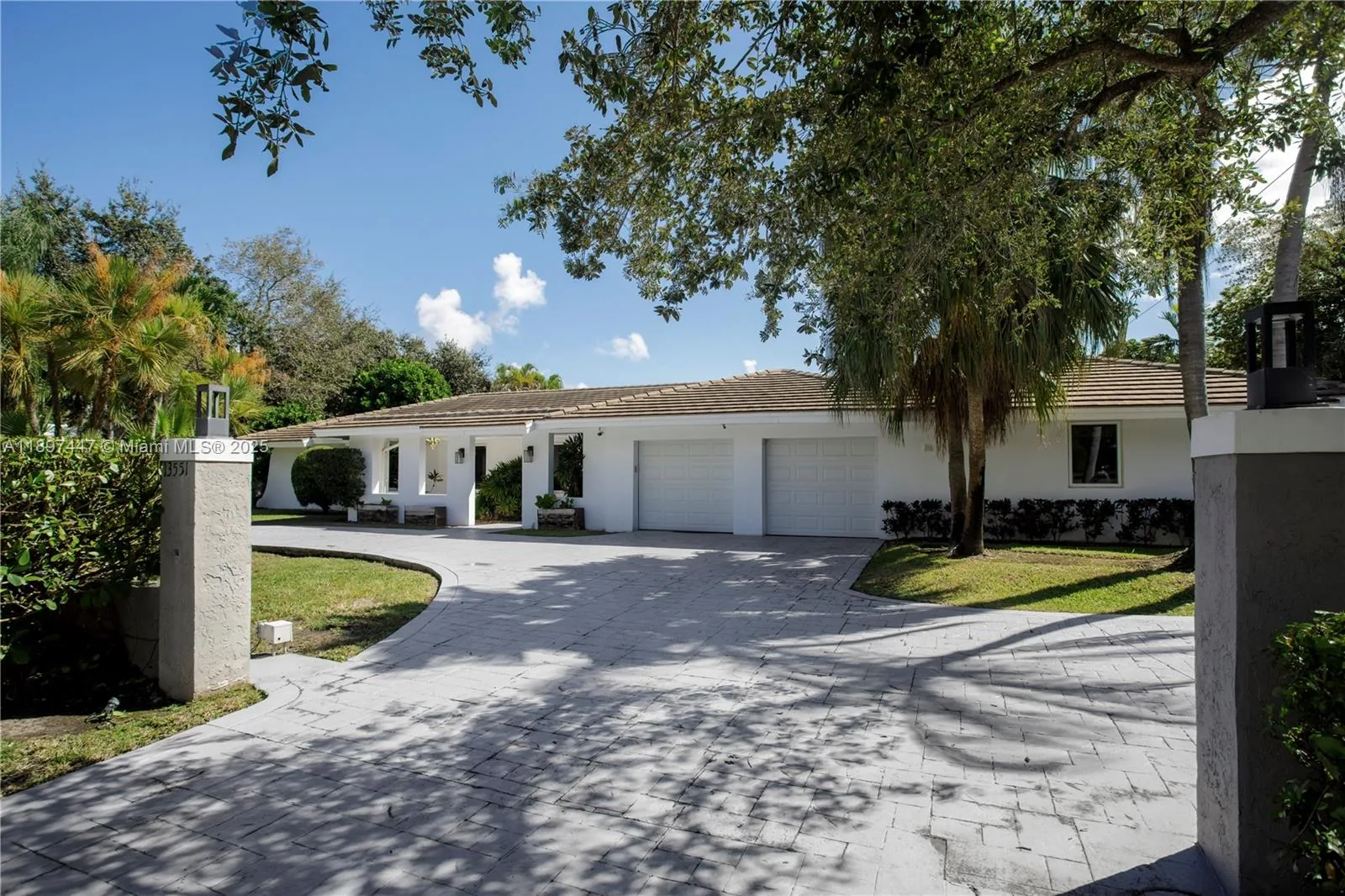 13551 SW 62nd Ave, Pinecrest, FL 33156