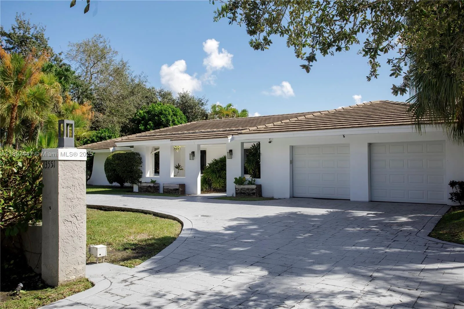 13551 SW 62nd Ave, Pinecrest, FL 33156 photo 2
