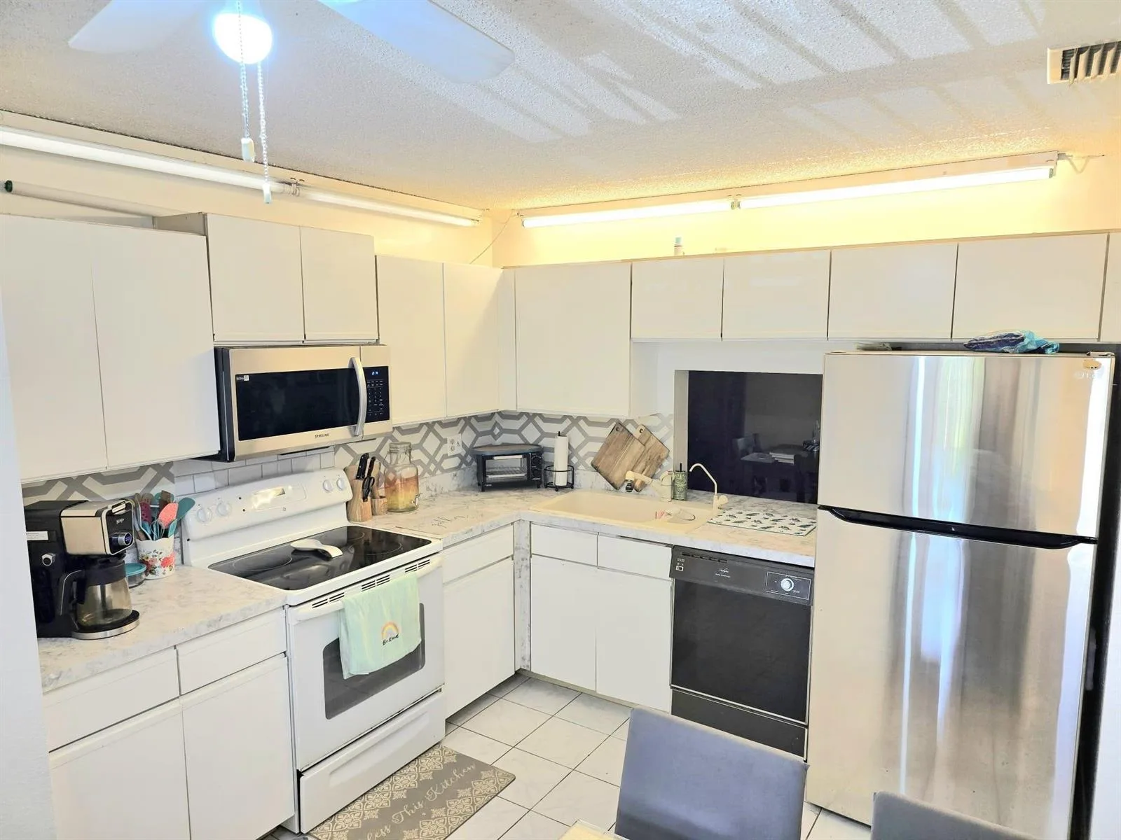 4047 NW 22nd Street # 210b, Coconut Creek, FL 33066