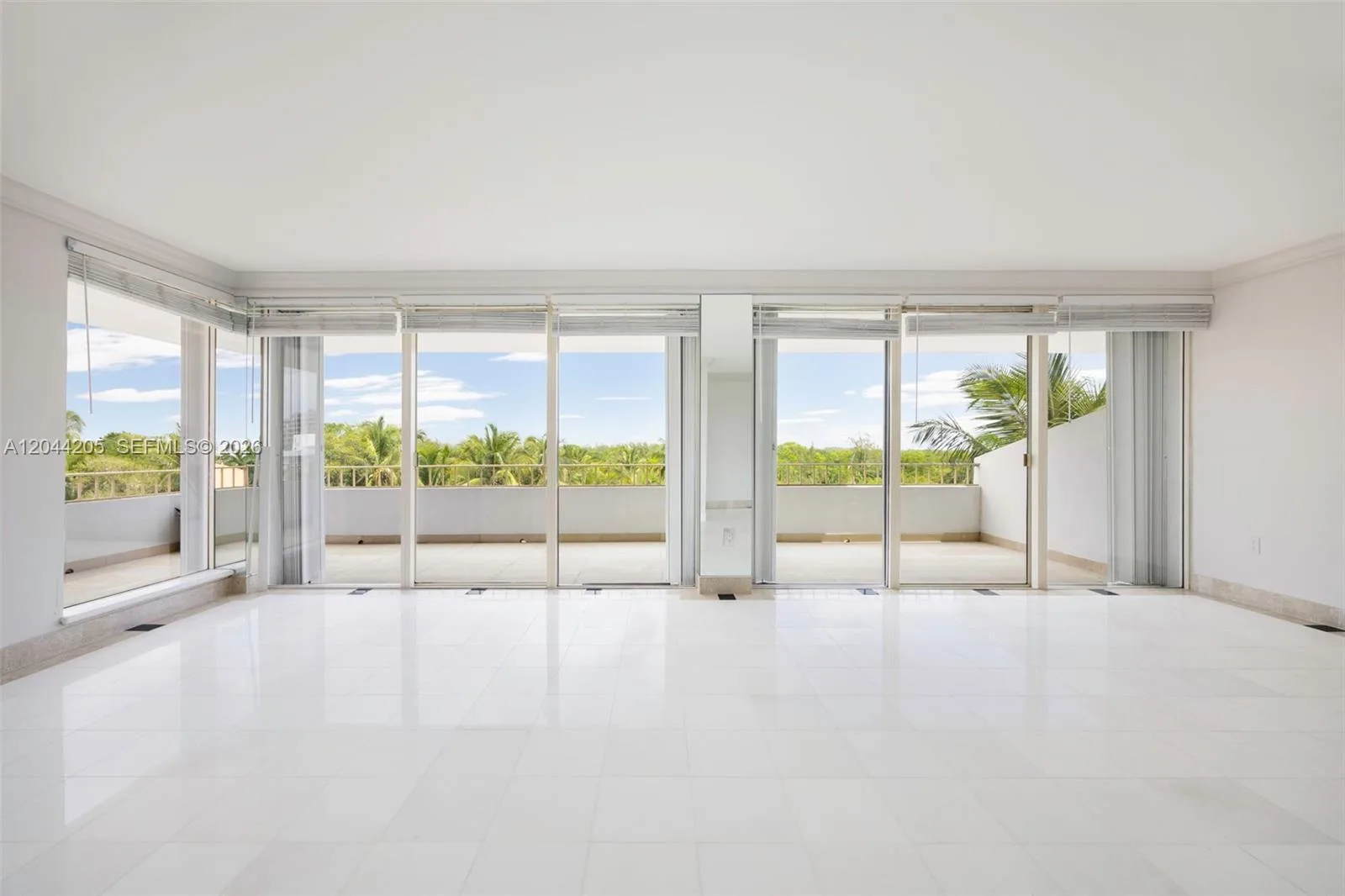 155 Ocean Lane Dr # 600, Key Biscayne, FL 33149 photo 8
