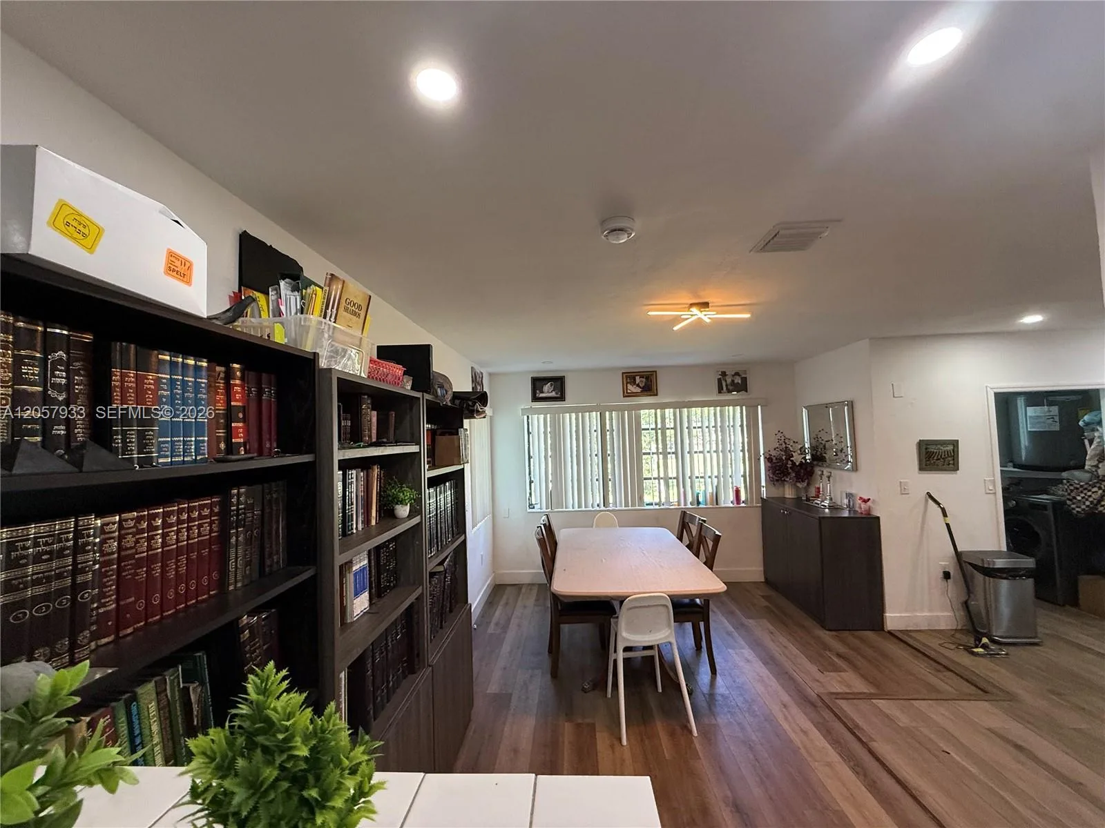 17410 NE 11th Ave, Miami, FL 33162 photo 4