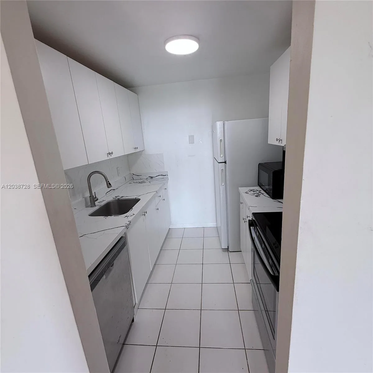 2350 NE 135th St # 802, North Miami, FL 33181 photo 5
