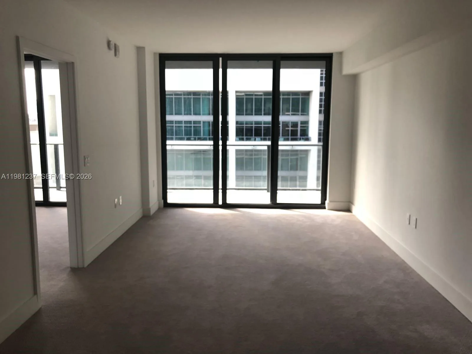 121 NE 34th ST # L502, Miami, FL 33137 photo 2