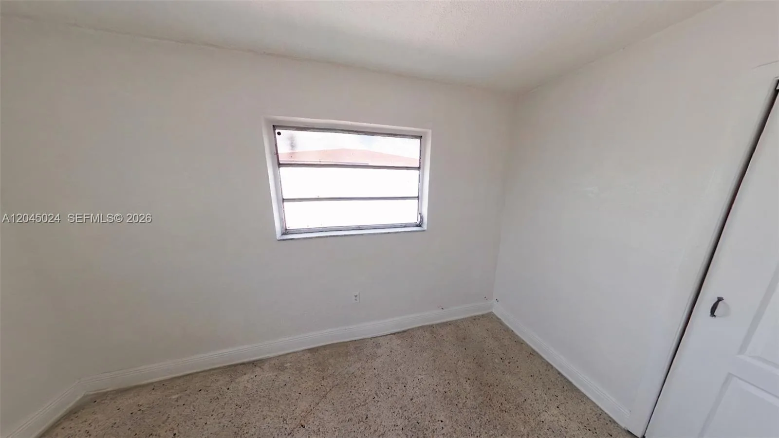 2712 W 10th Ave # 5, Hialeah, FL 33010 photo 2