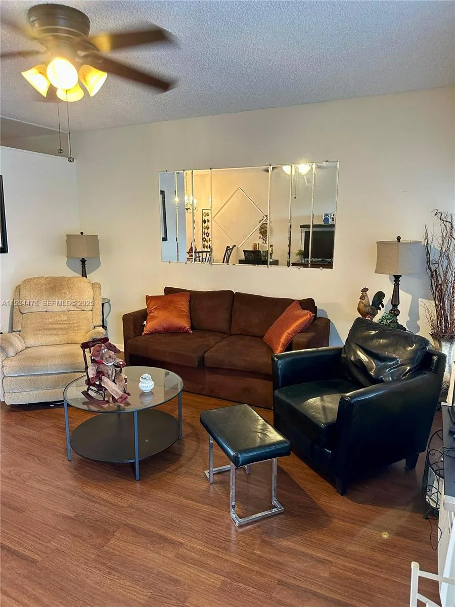 15600 NE 6th Ave # 34A, Miami, FL 33162 photo 5