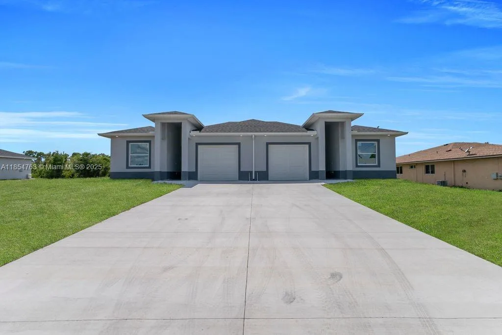 732/734 Jack Ave S, Lehigh Acres, FL 33973 photo 2