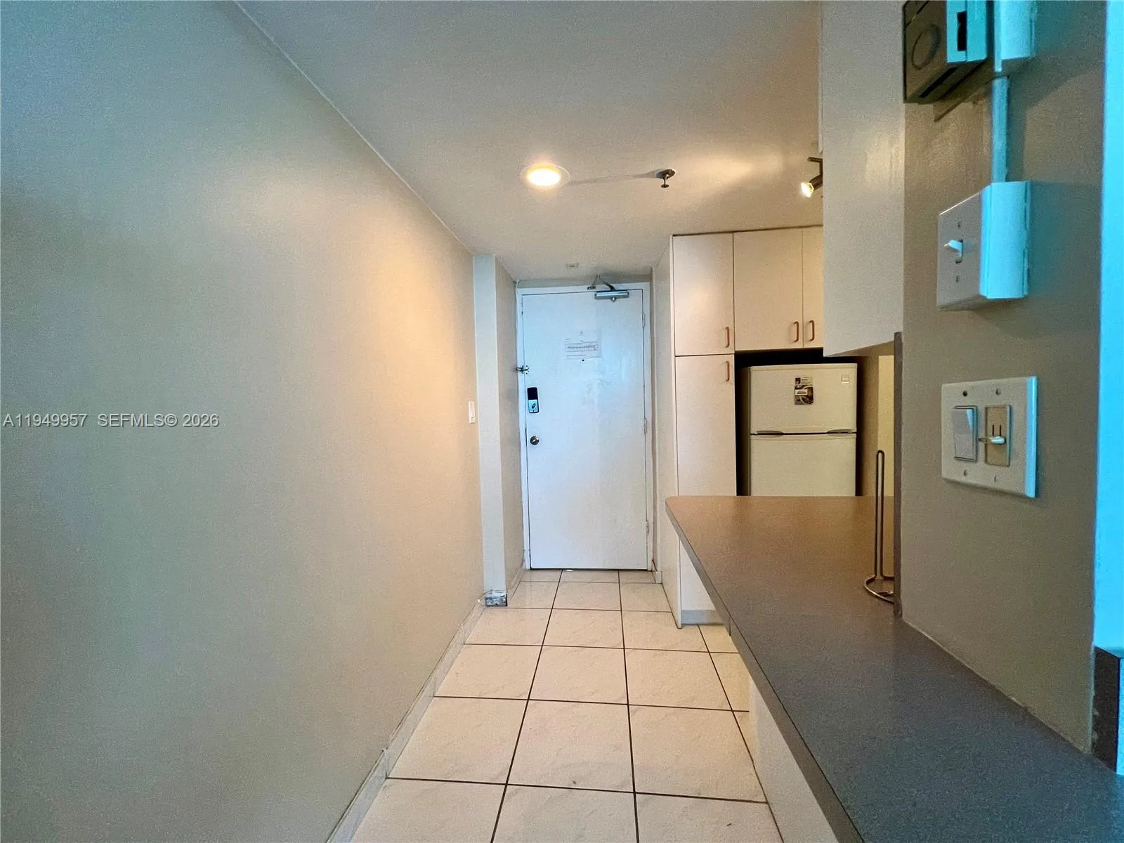 5445 Collins Ave # 1425, Miami Beach, FL 33140 photo 10