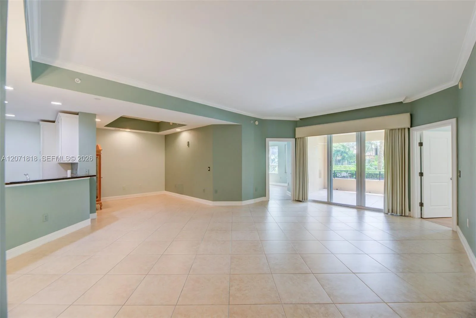 16135 Emerald Estates Dr # 165, Weston, FL 33331 photo 10