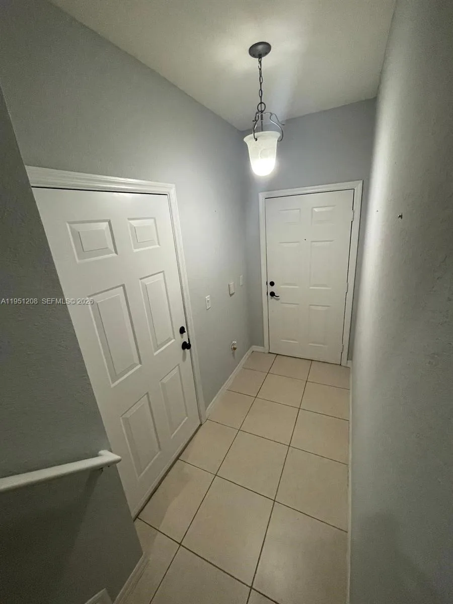 2334 Grand Central Park # 7, Orlando, FL 32839 photo 2