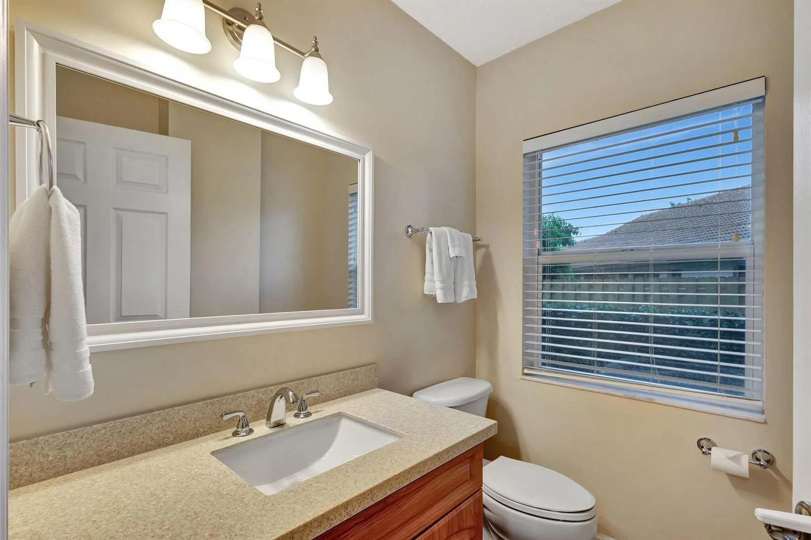 13814 Yarmouth Drive, Wellington, FL 33414 photo 4