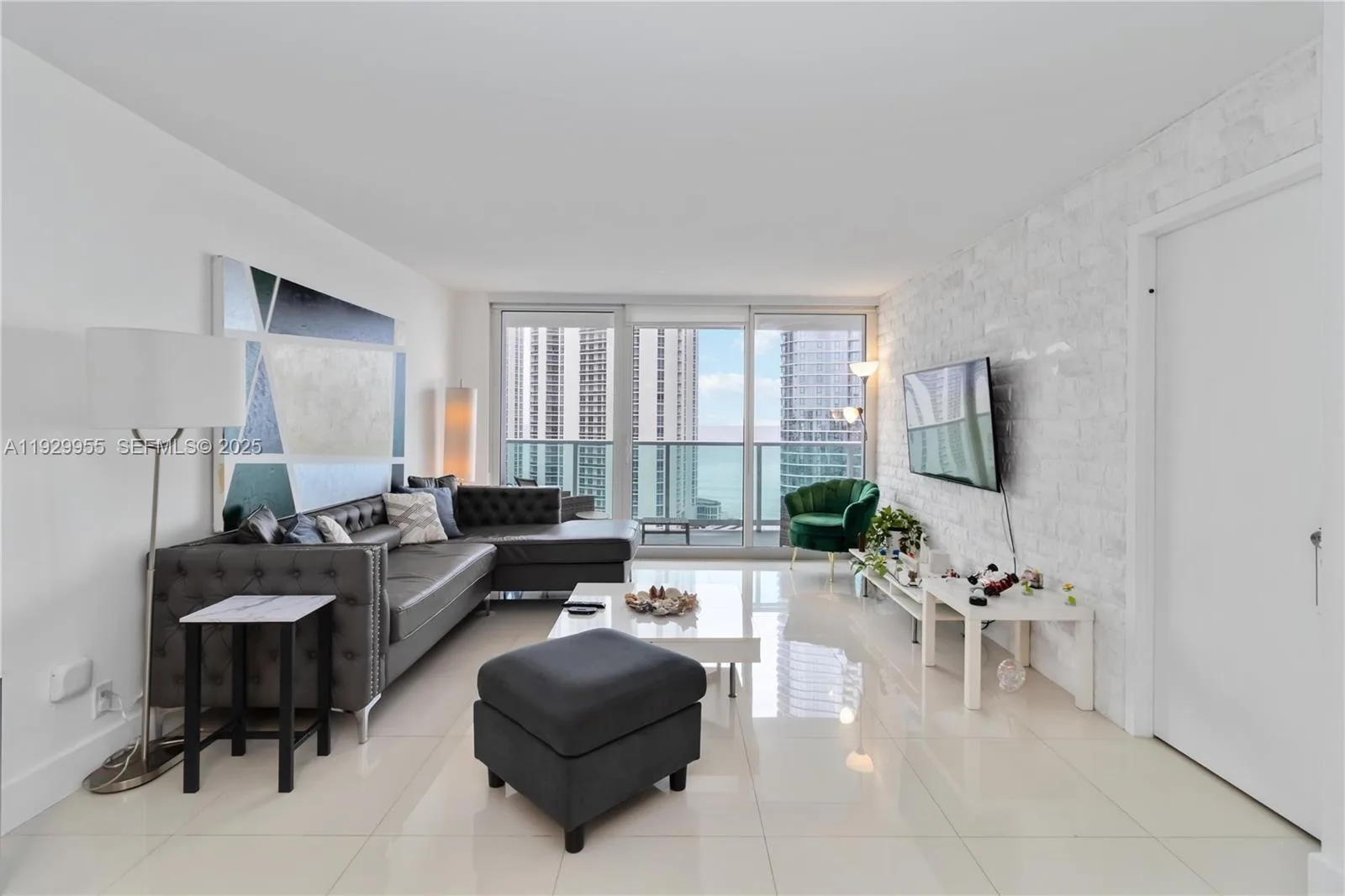 100 Bayview Dr # 2014, Sunny Isles Beach, FL 33160 photo 6