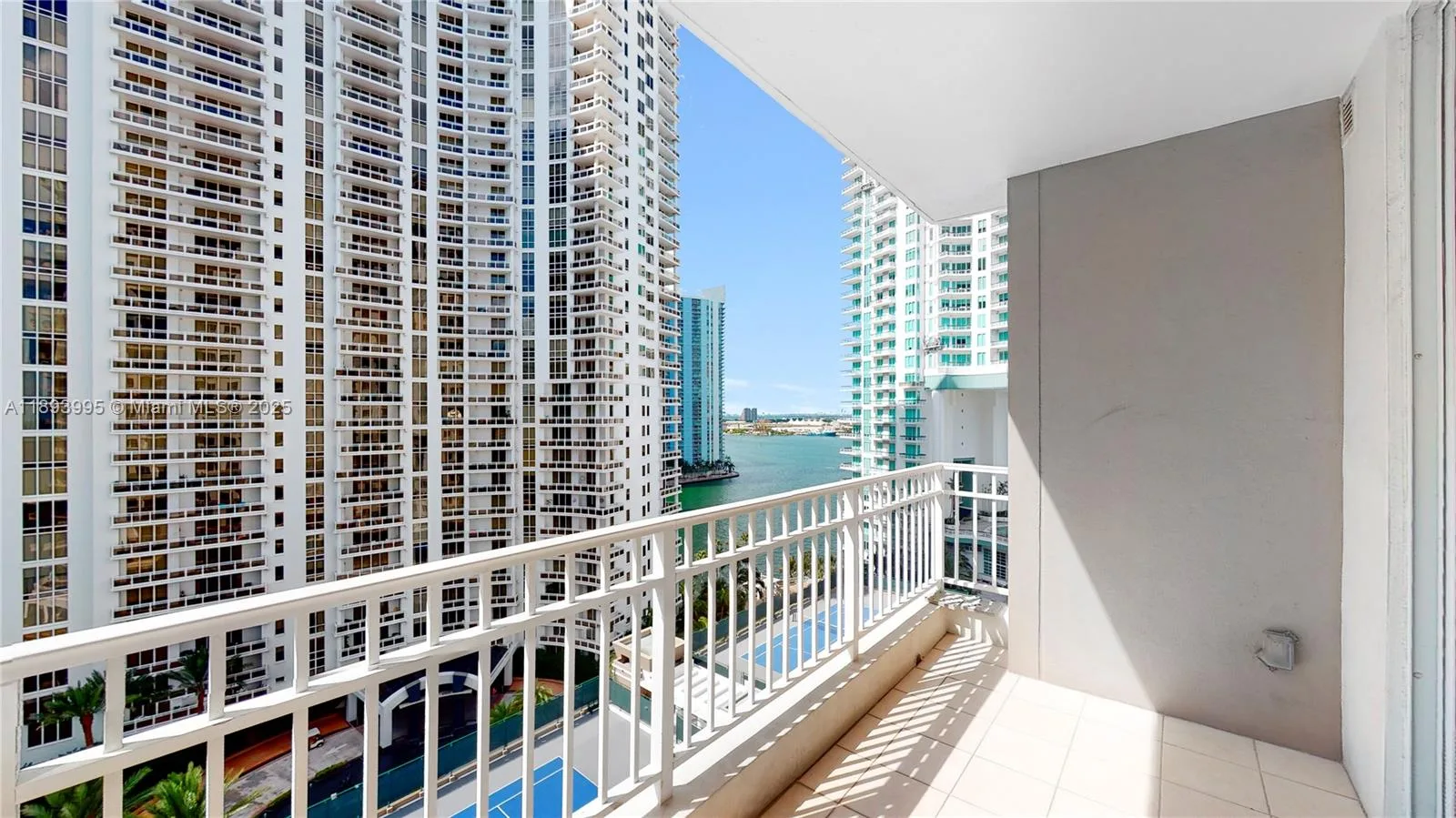 801 Brickell Key Blvd # 1606, Miami, FL 33131