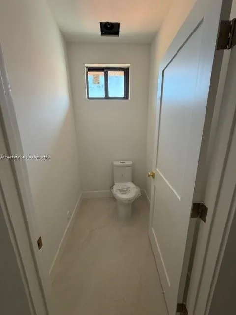 2800 SW 38th Ct, Miami, FL 33134 photo 11