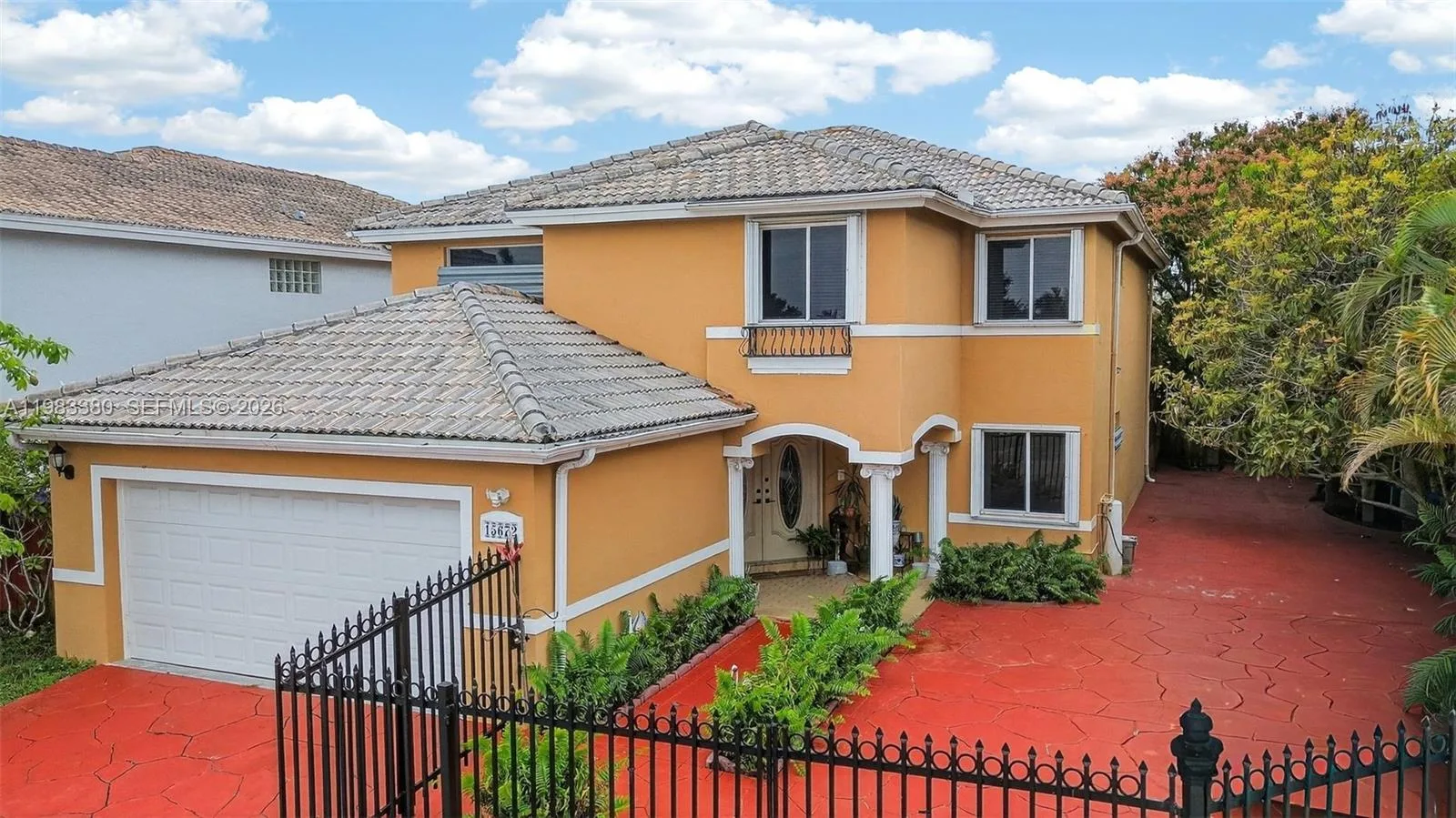 15672 SW 91st Ln, Miami, FL 33196 photo 3