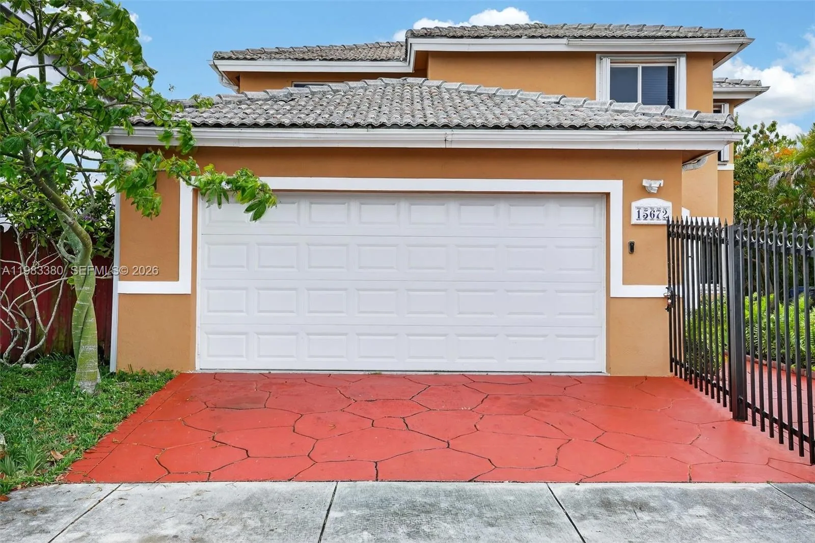 15672 SW 91st Ln, Miami, FL 33196 photo 4