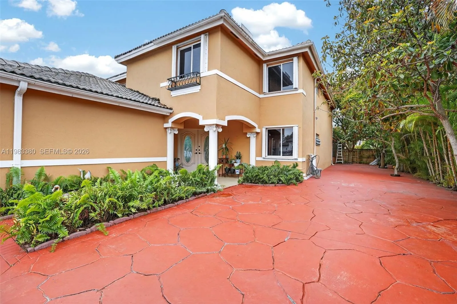 15672 SW 91st Ln, Miami, FL 33196 photo 6