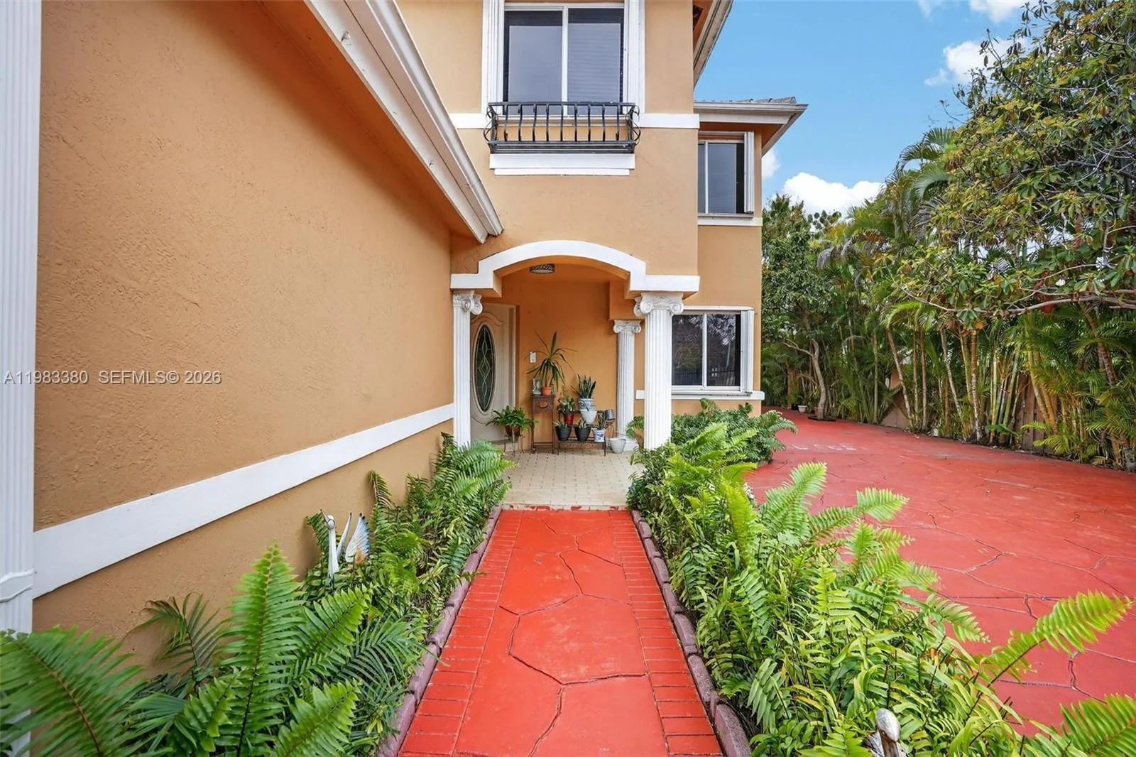 15672 SW 91st Ln, Miami, FL 33196 photo 7