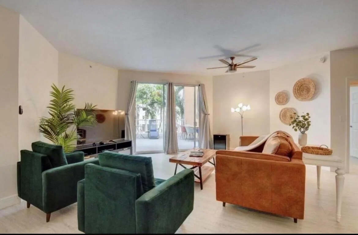 802 W Windward Way # 216, Lantana, FL 33462