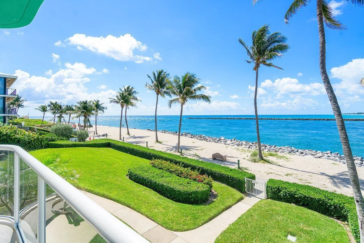120 Inlet Way # 204, Palm Beach Shores, FL 33404
