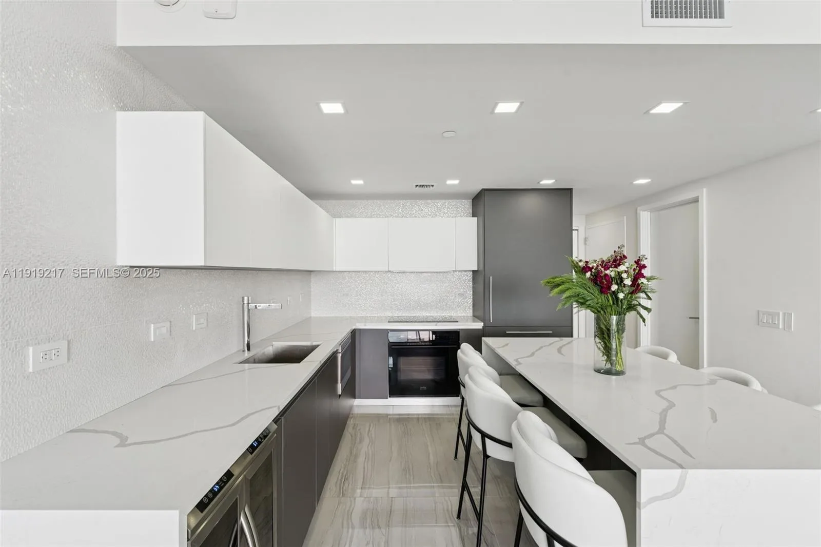 3131 NE 7th Ave # 4204, Miami, FL 33137 photo 13