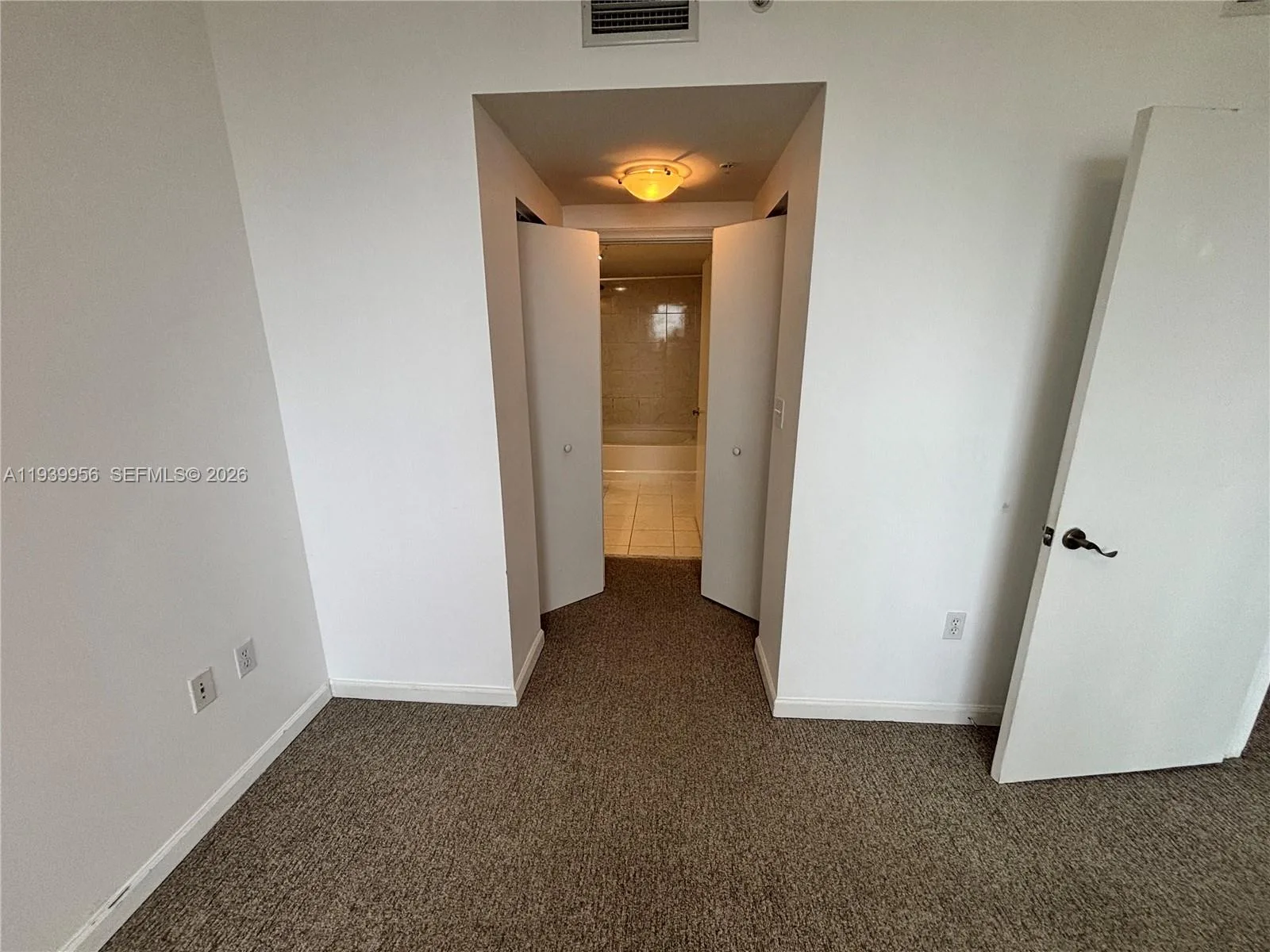 2775 NE 187th St # 403, Aventura, FL 33180 photo 3