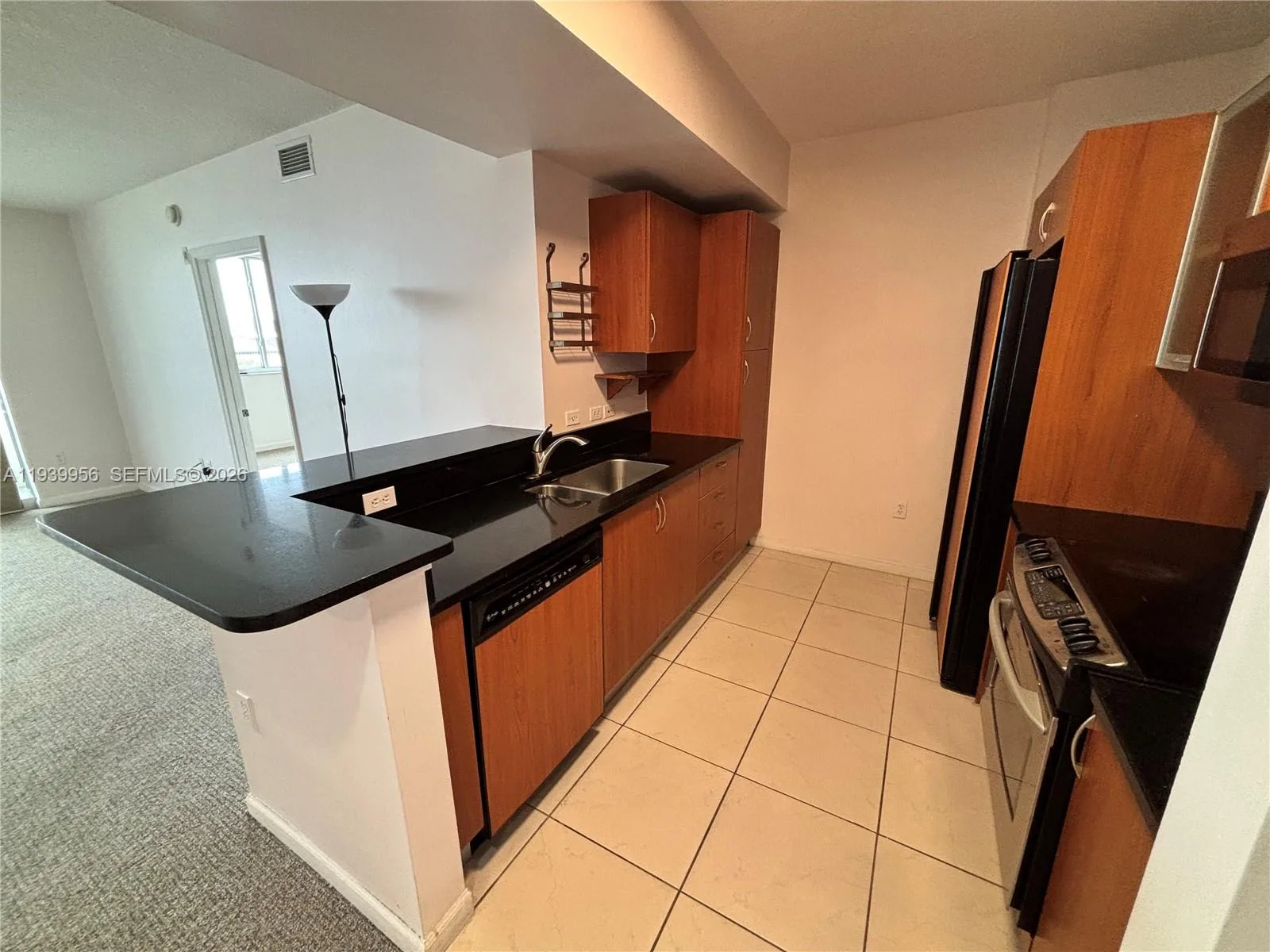 2775 NE 187th St # 403, Aventura, FL 33180 photo 8