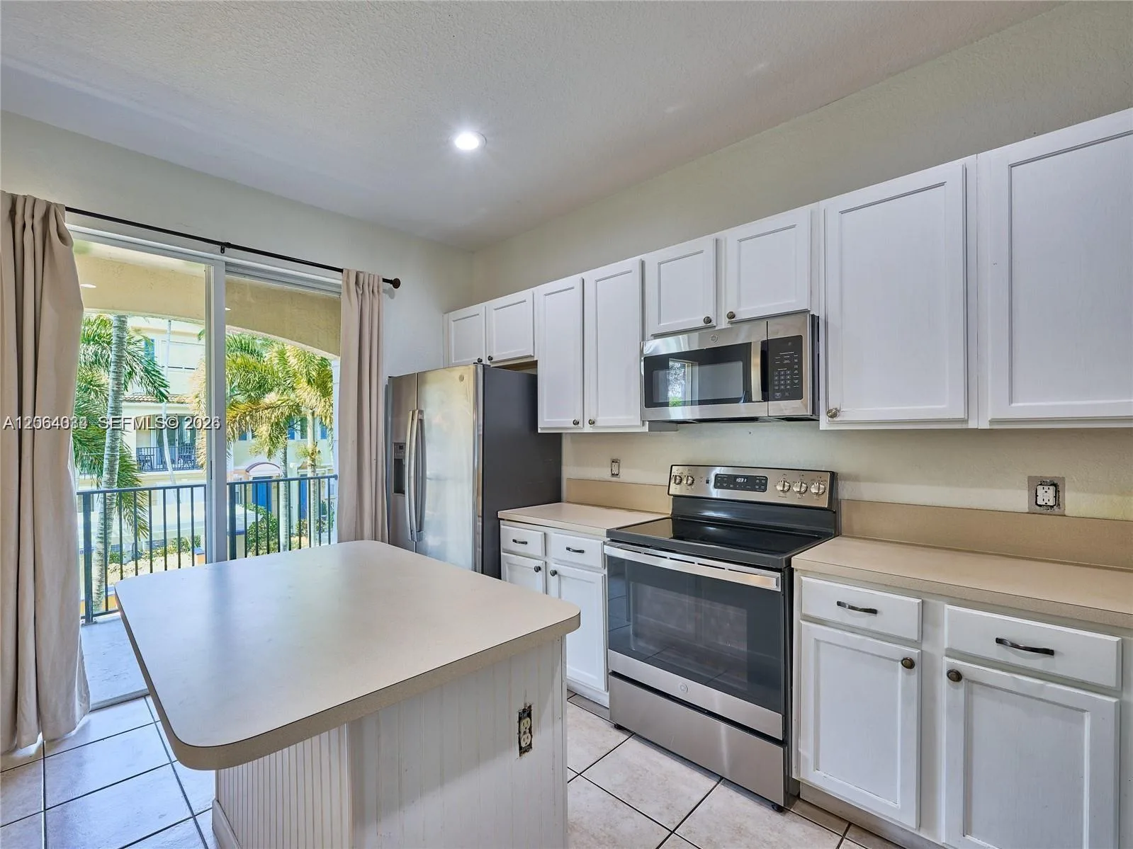 3182 N Greenleaf Cir, Boynton Beach, FL 33426 photo 4