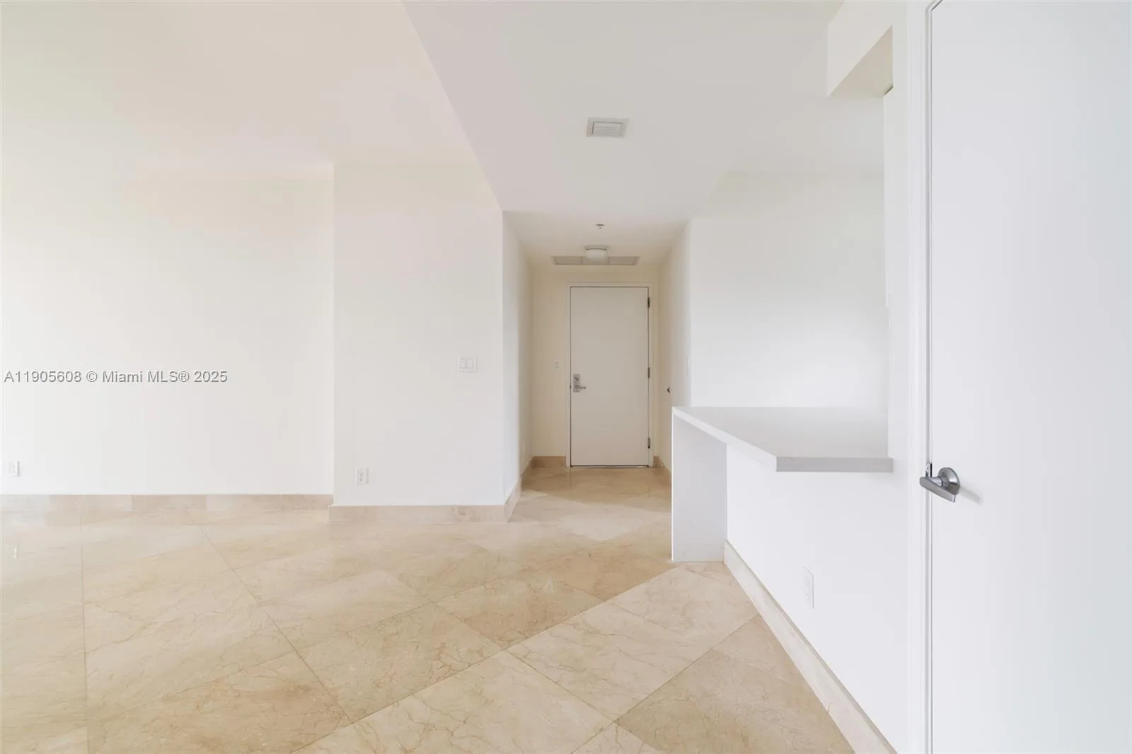 601 NE 36th St # 2304, Miami, FL 33137 photo 3