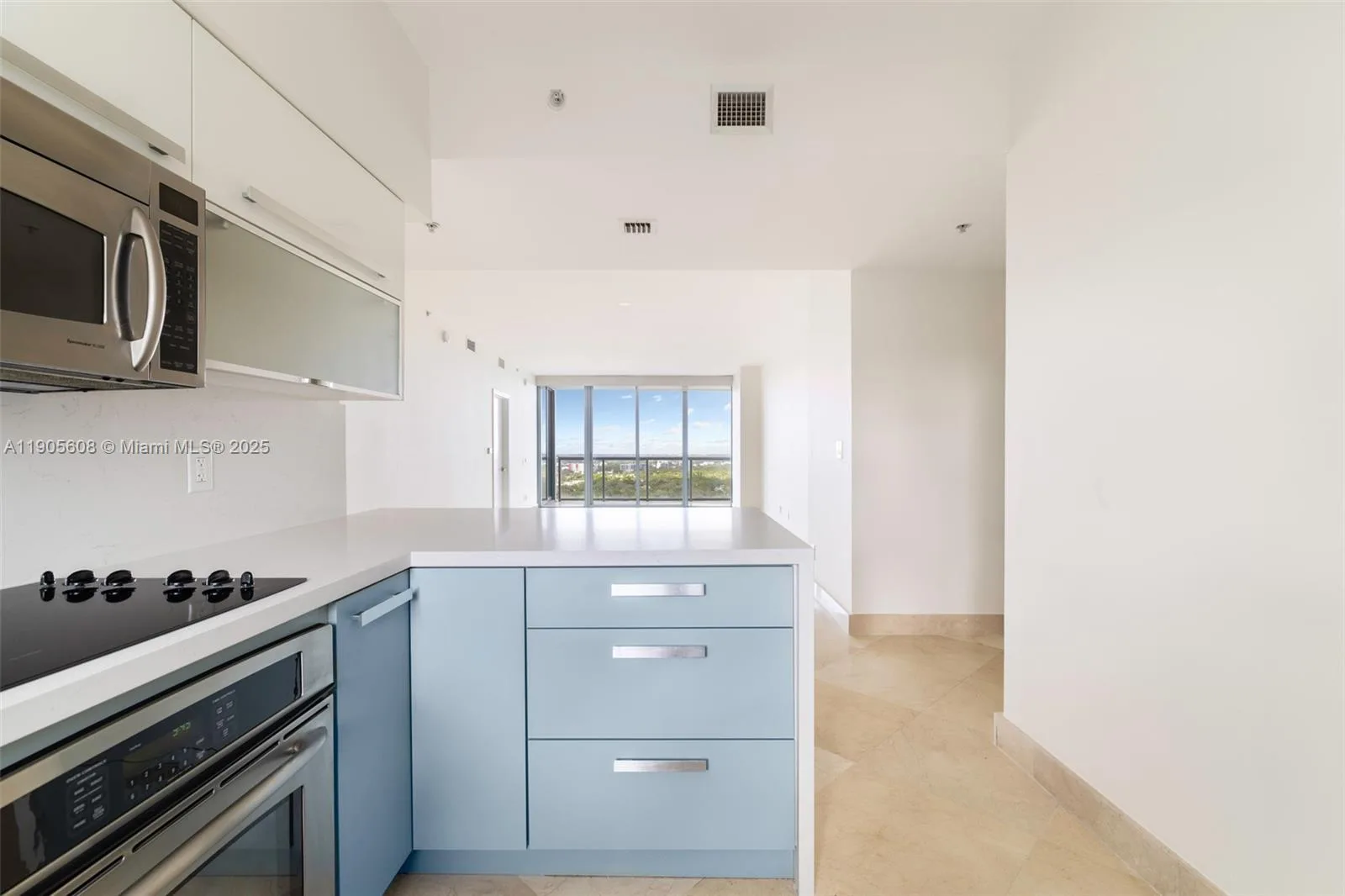 601 NE 36th St # 2304, Miami, FL 33137 photo 5
