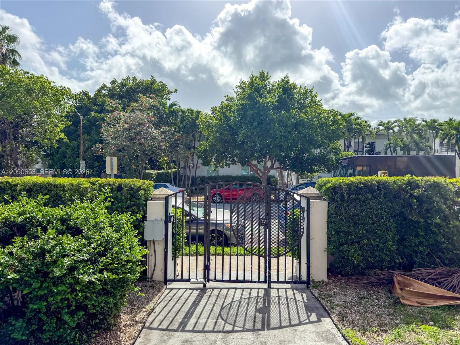 1027 Pennsylvania Ave # 303, Miami Beach, FL 33139 photo 2