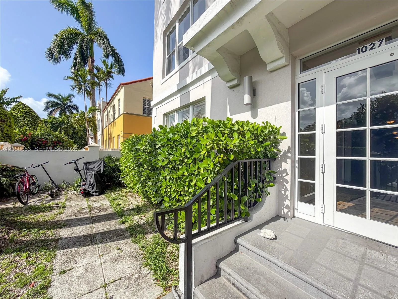 1027 Pennsylvania Ave # 303, Miami Beach, FL 33139 photo 3