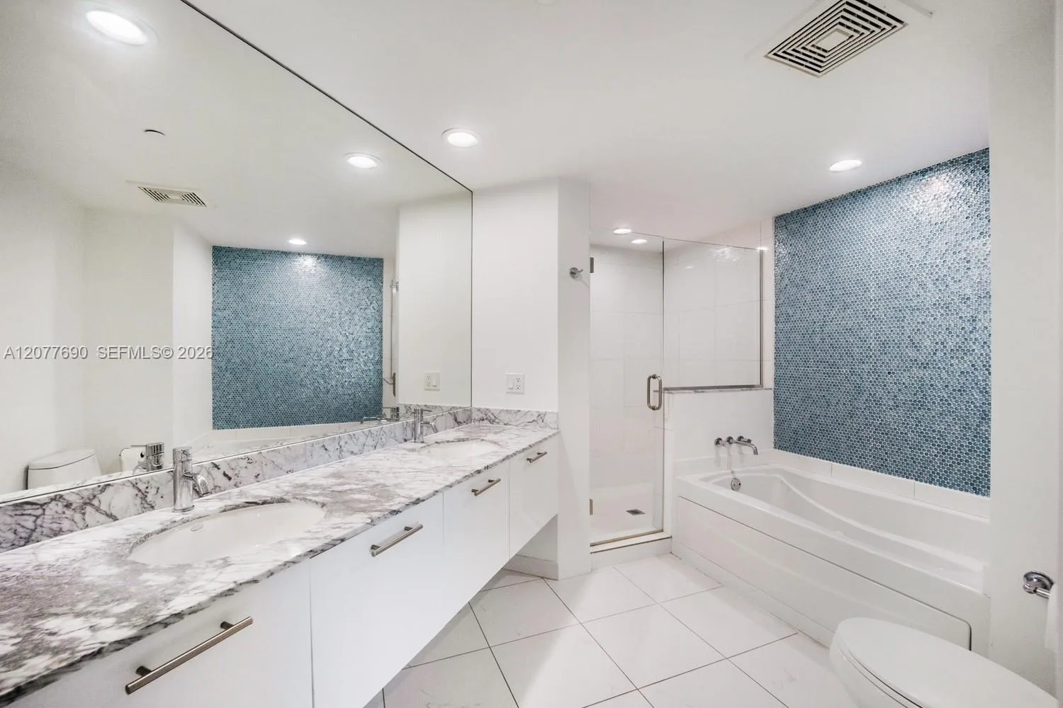 55 SE 6th St # 3901, Miami, FL 33131 photo 12