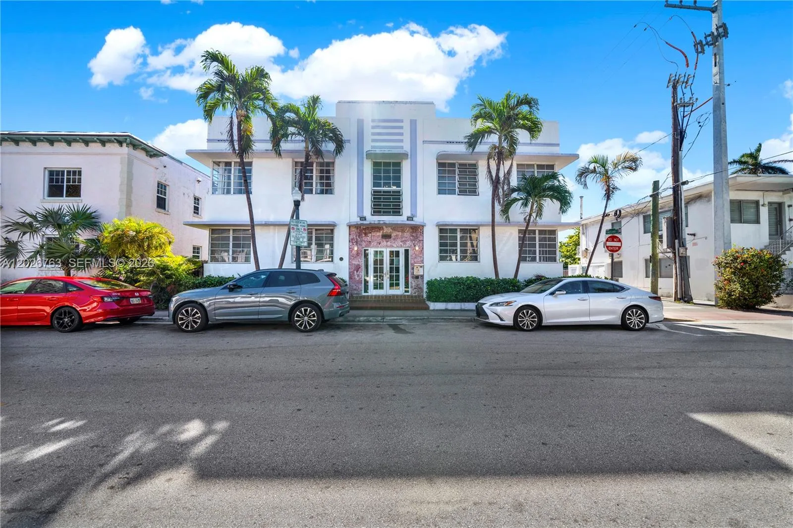 610 8th St # 102R, Miami Beach, FL 33139