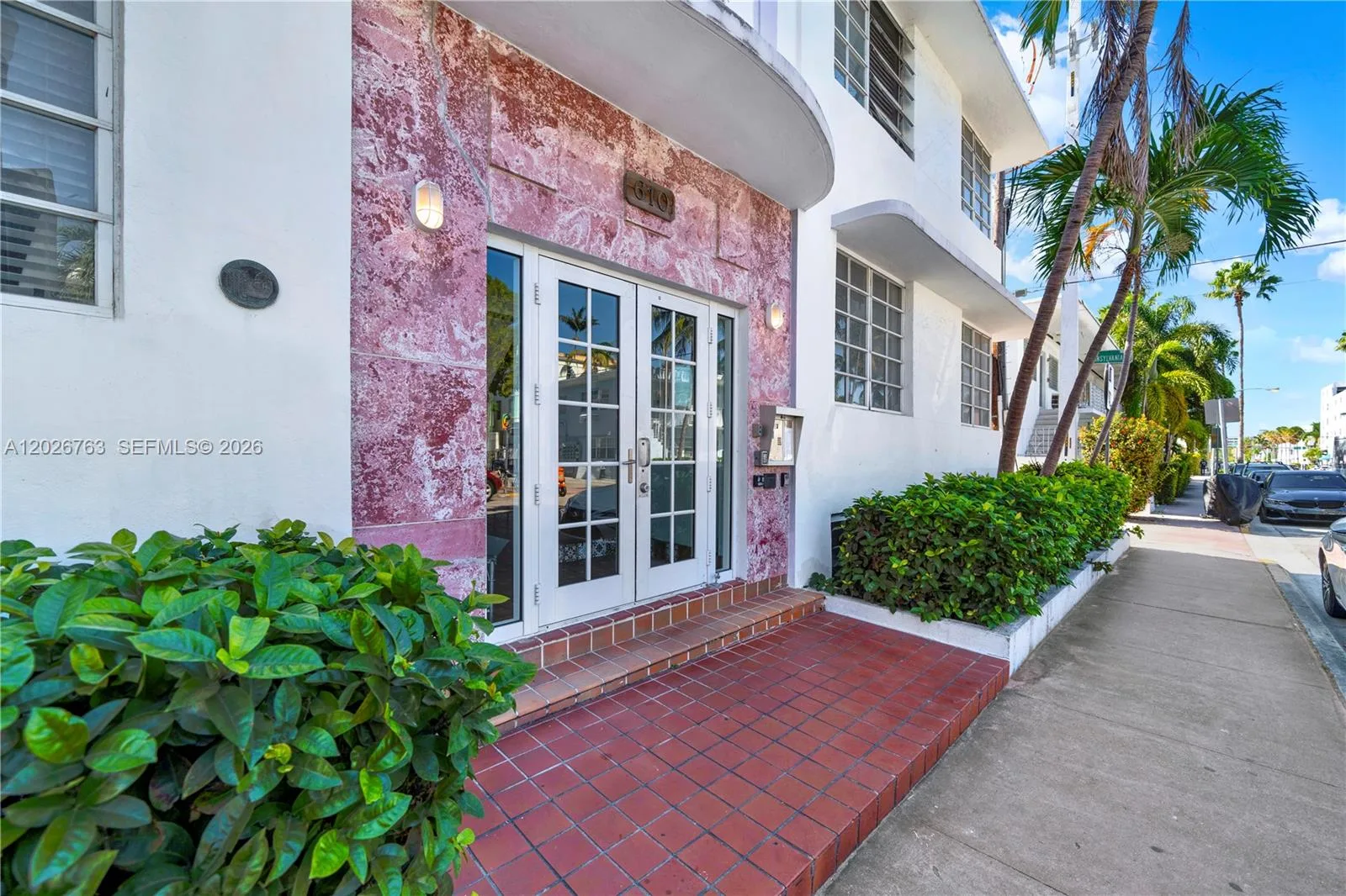 610 8th St # 102R, Miami Beach, FL 33139 photo 2