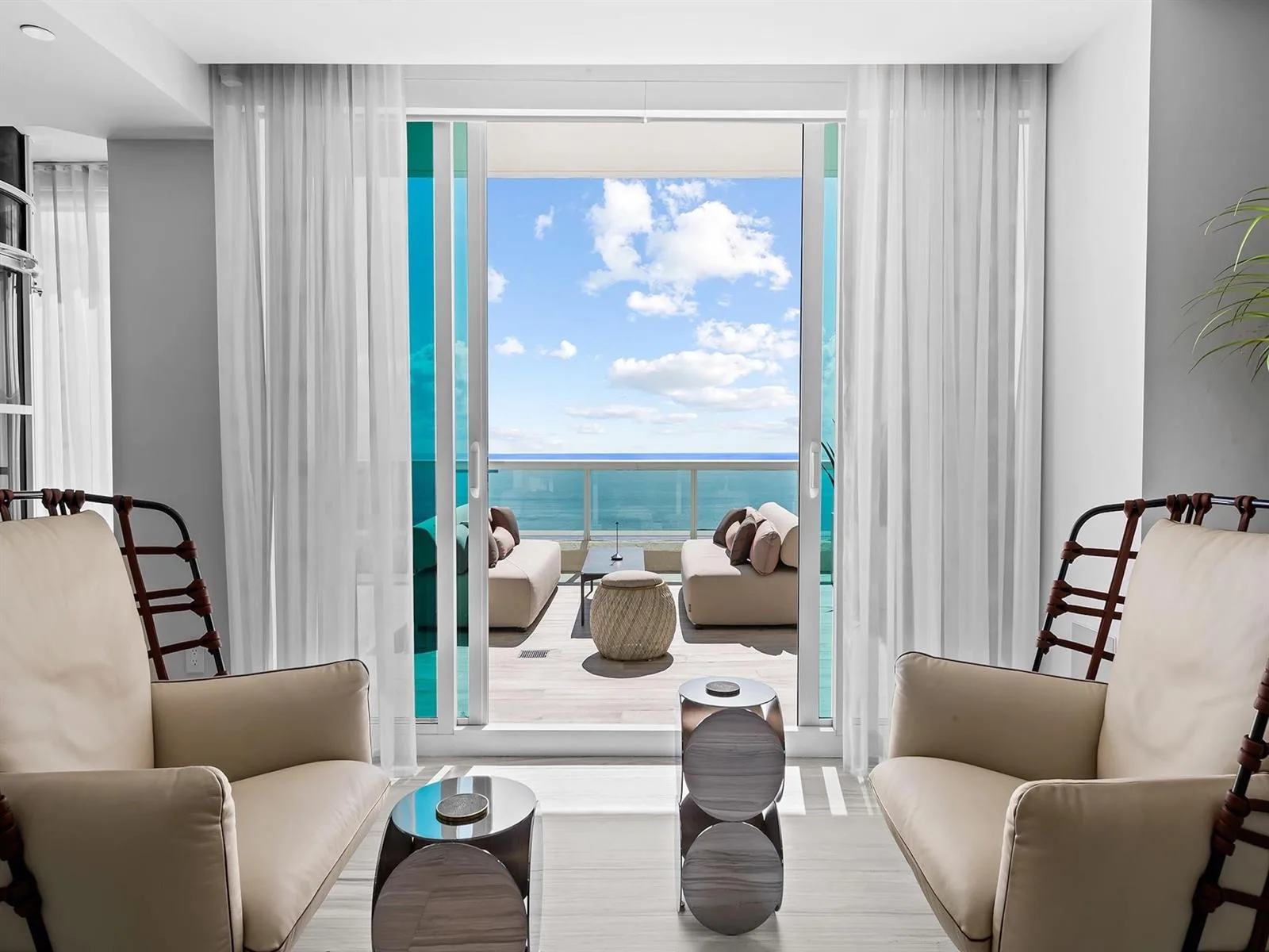 101 S Fort Lauderdale Beach Boulevard # 2905, Fort Lauderdale, FL 33316