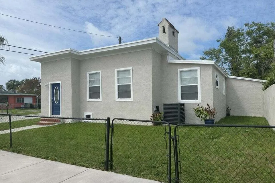 139 Alma Court, Fort Pierce, FL 34950