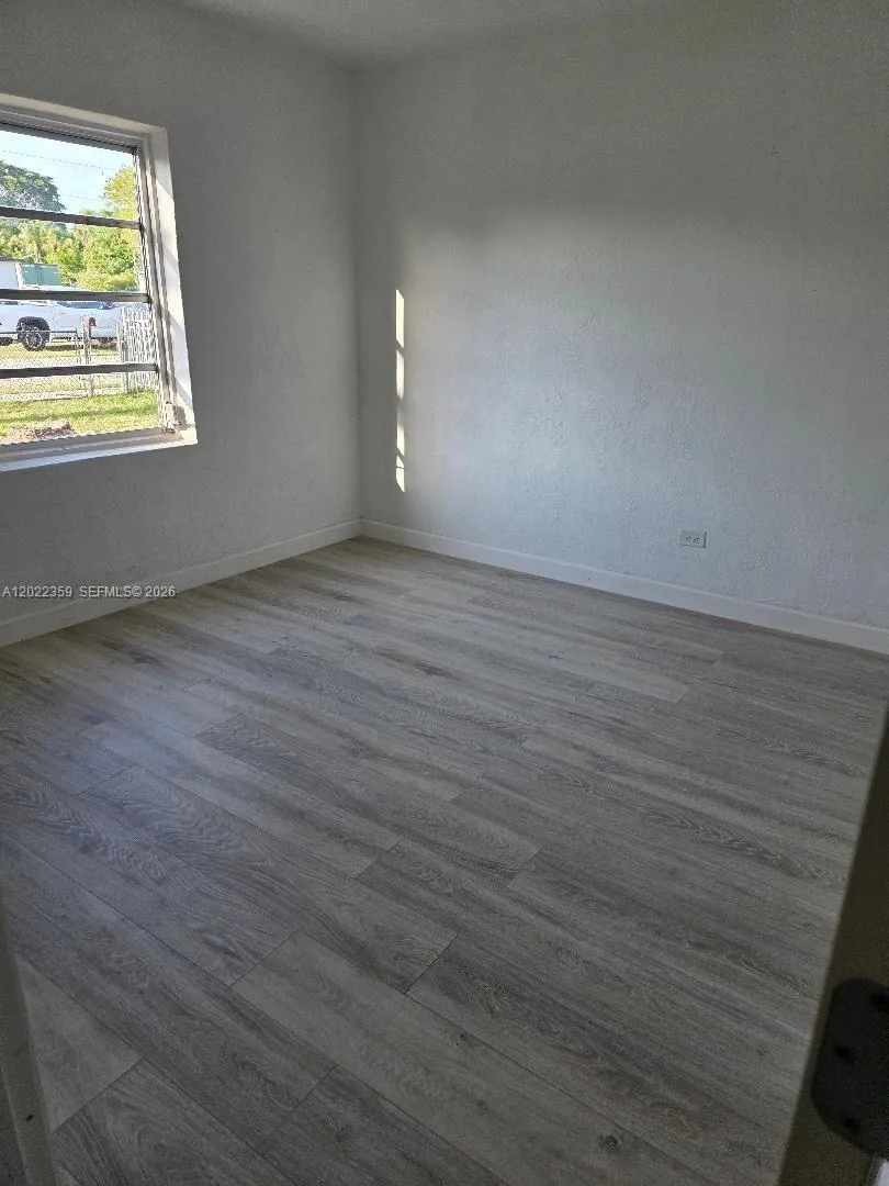 15340 Garfield Dr, Homestead, FL 33033 photo 10