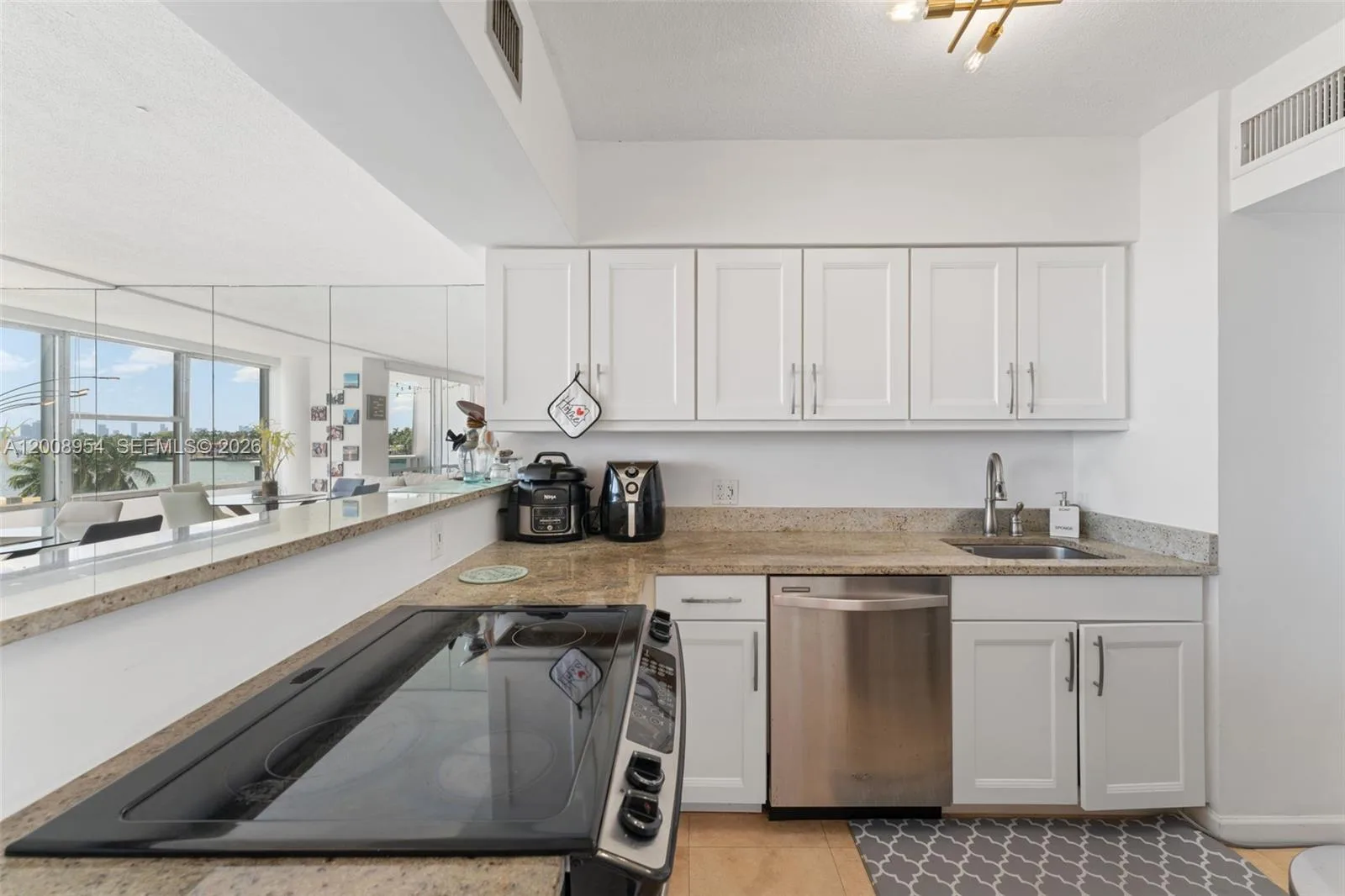 900 Bay Dr # 421, Miami Beach, FL 33141 photo 2