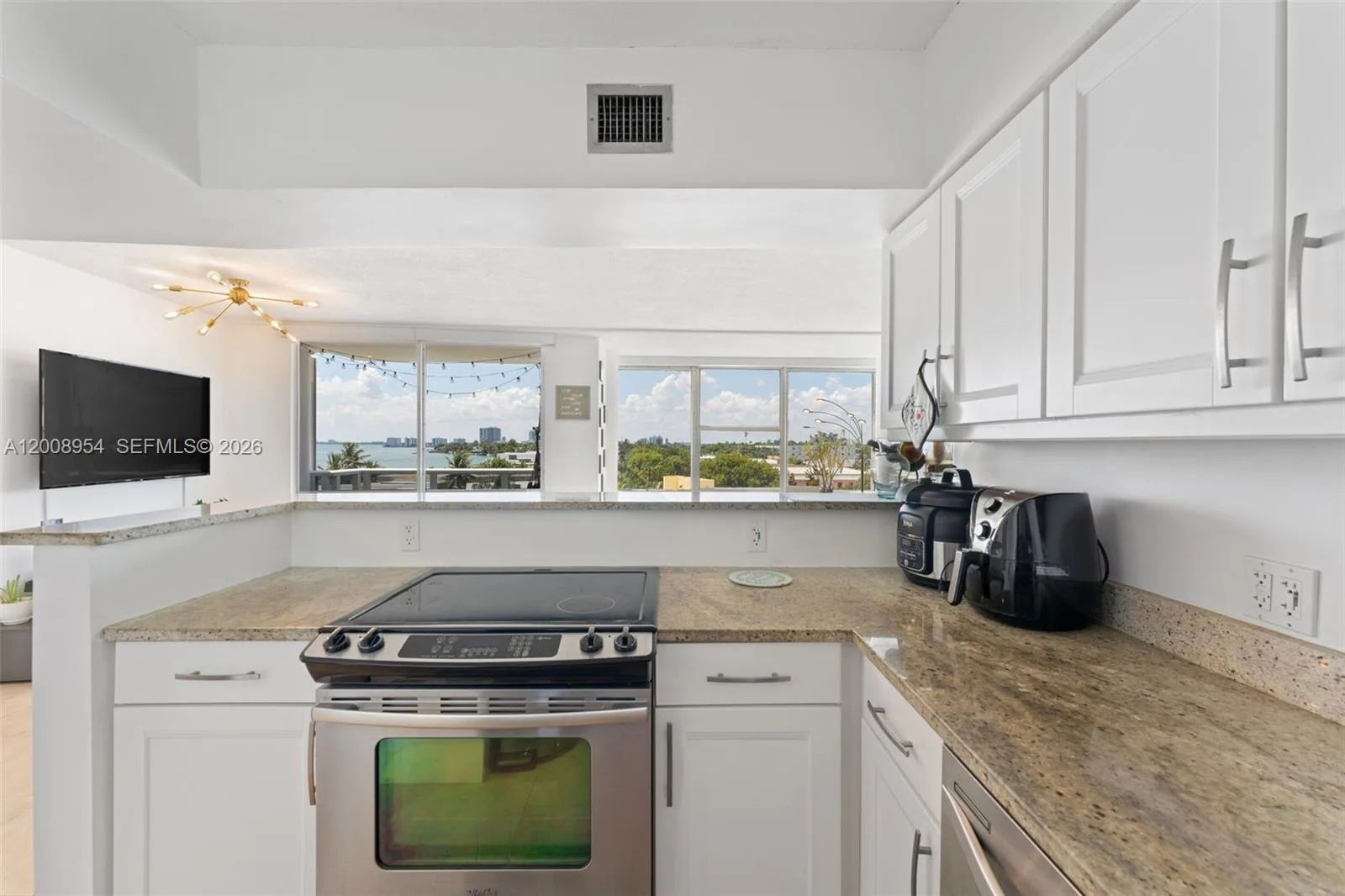 900 Bay Dr # 421, Miami Beach, FL 33141 photo 3