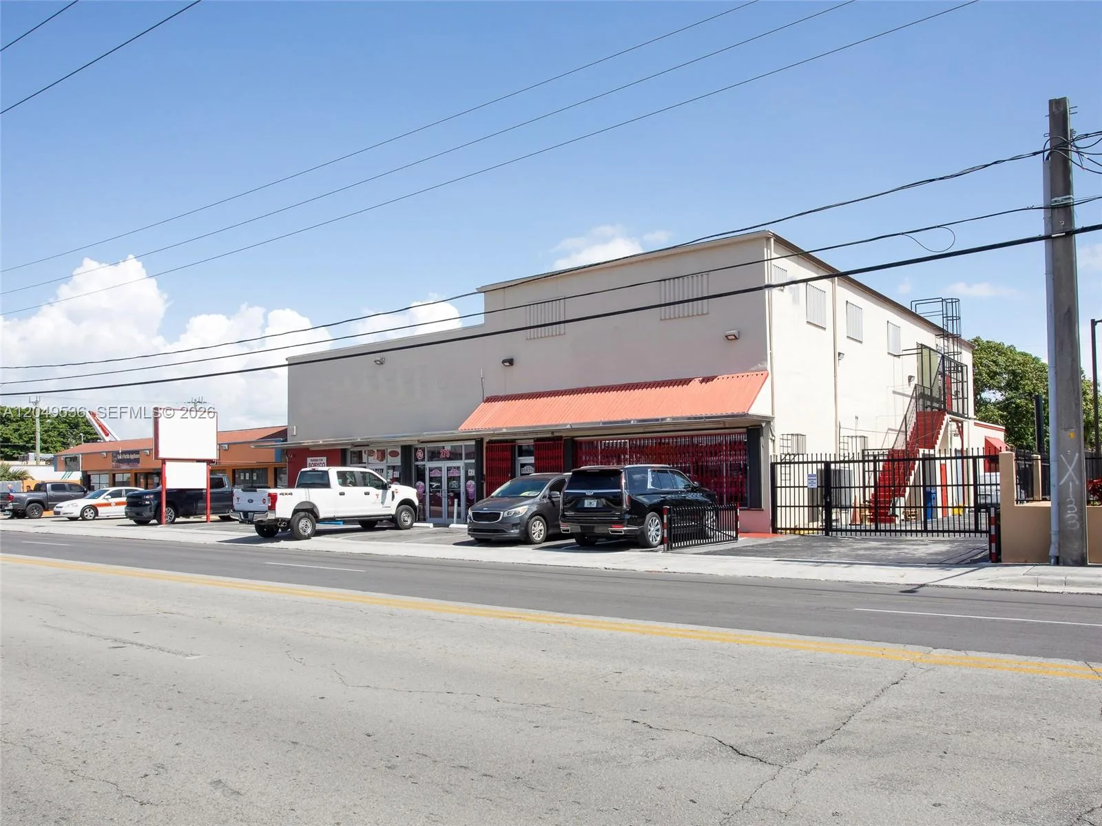 249-275 W 29th St, Hialeah, FL 33012