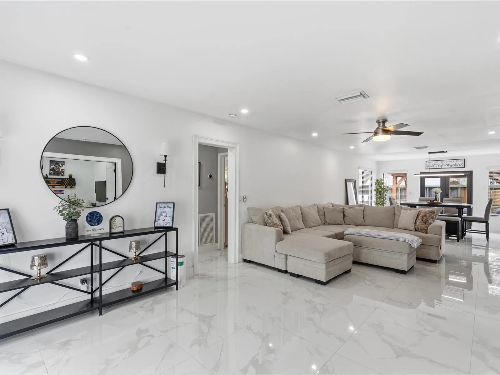 2860 MONROE Street, Hollywood, FL 33020 photo 4