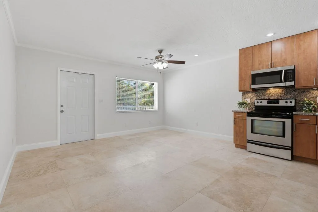 1872 NE 46TH Street # D10, Fort Lauderdale, FL 33308 photo 3