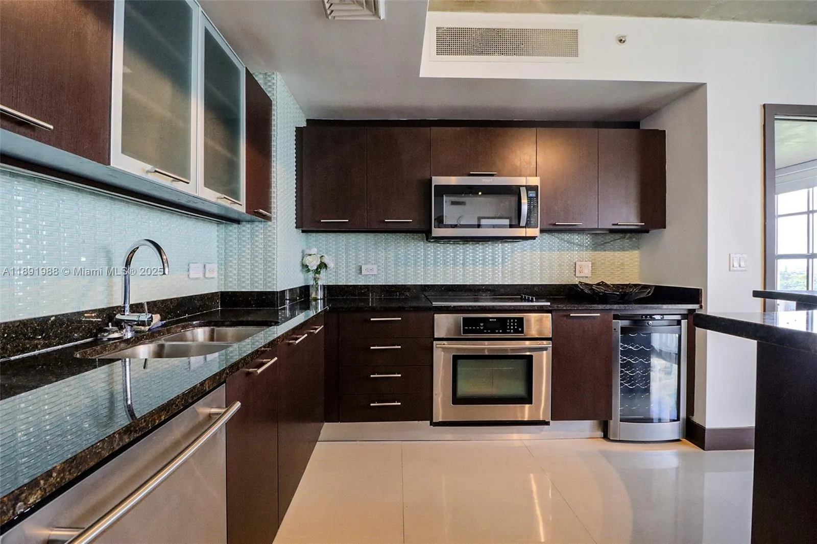 3451 NE 1st Ave # M0804, Miami, FL 33137 photo 7
